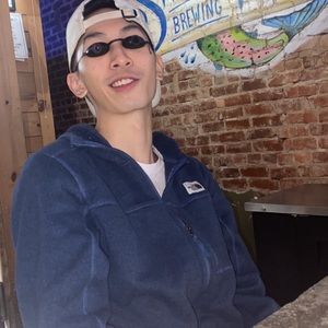 Meet your Posher, Brandon